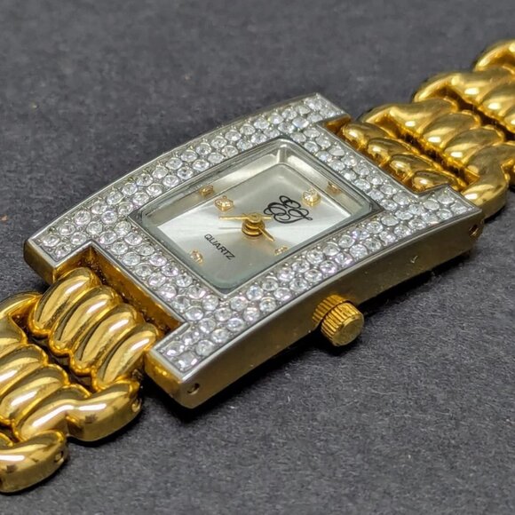 Vintage Women's Watch Liz Taylor White Diamonds Gold Tone Rhinestones Box NEW - Picture 1 of 5